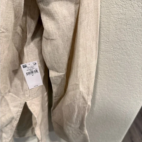 Old Navy Women’s Linen-Blend Boyfriend Shirt - Picture 6 of 8